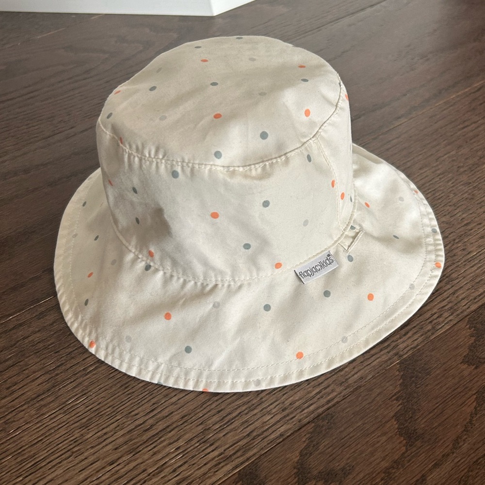 FlapJacks Baby Size 6-12 month Reversible Bucket Hat